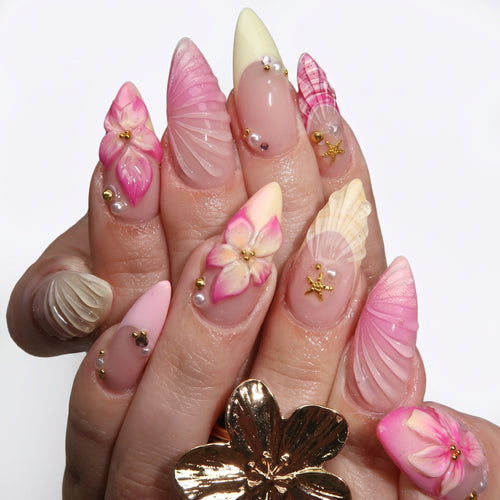 Seashell Mermaid Nails