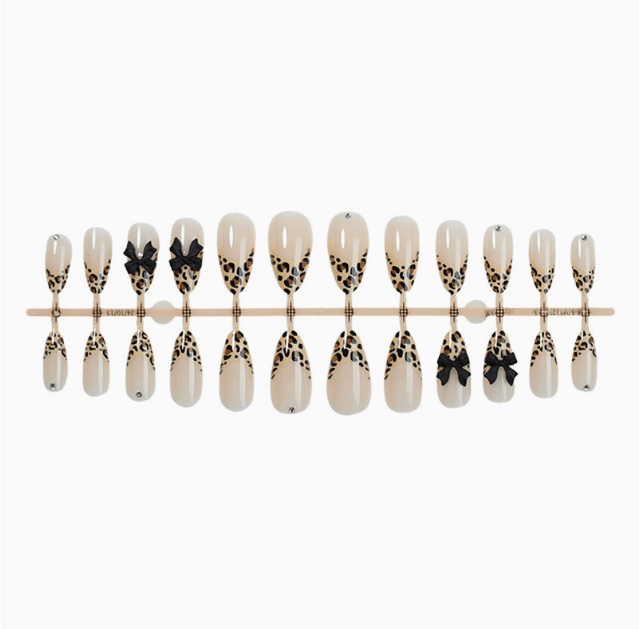Leopard Bow press-on nails full set layout