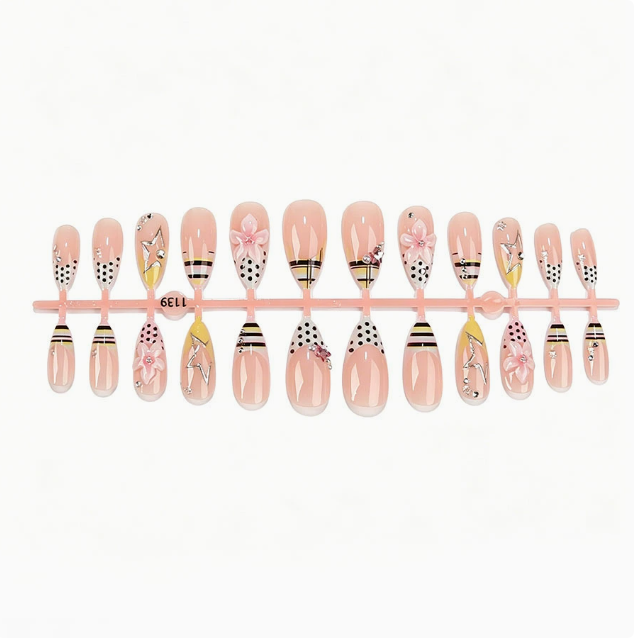 Bumblebee Bloom press-on nails full set layout
