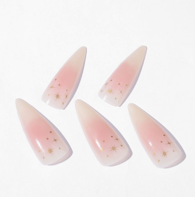 Star Stiletto press-on nails detail