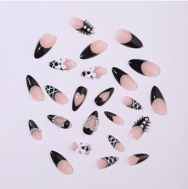 Punk Pearl press-on nails set