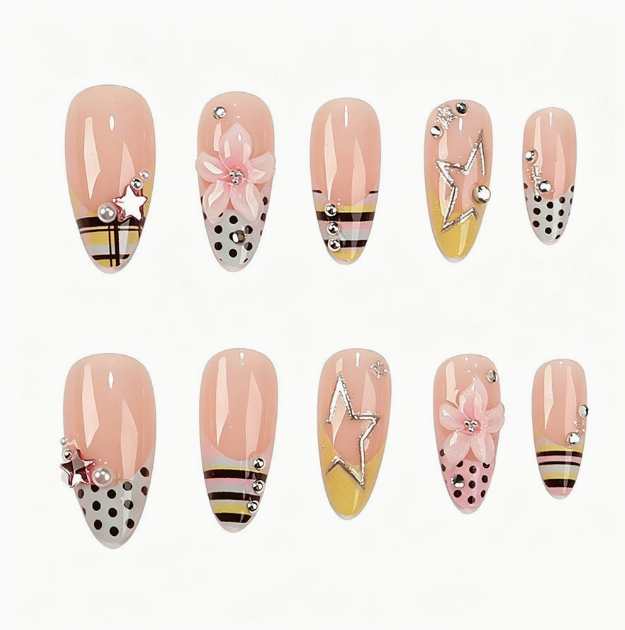 Bumblebee Bloom press-on nails set