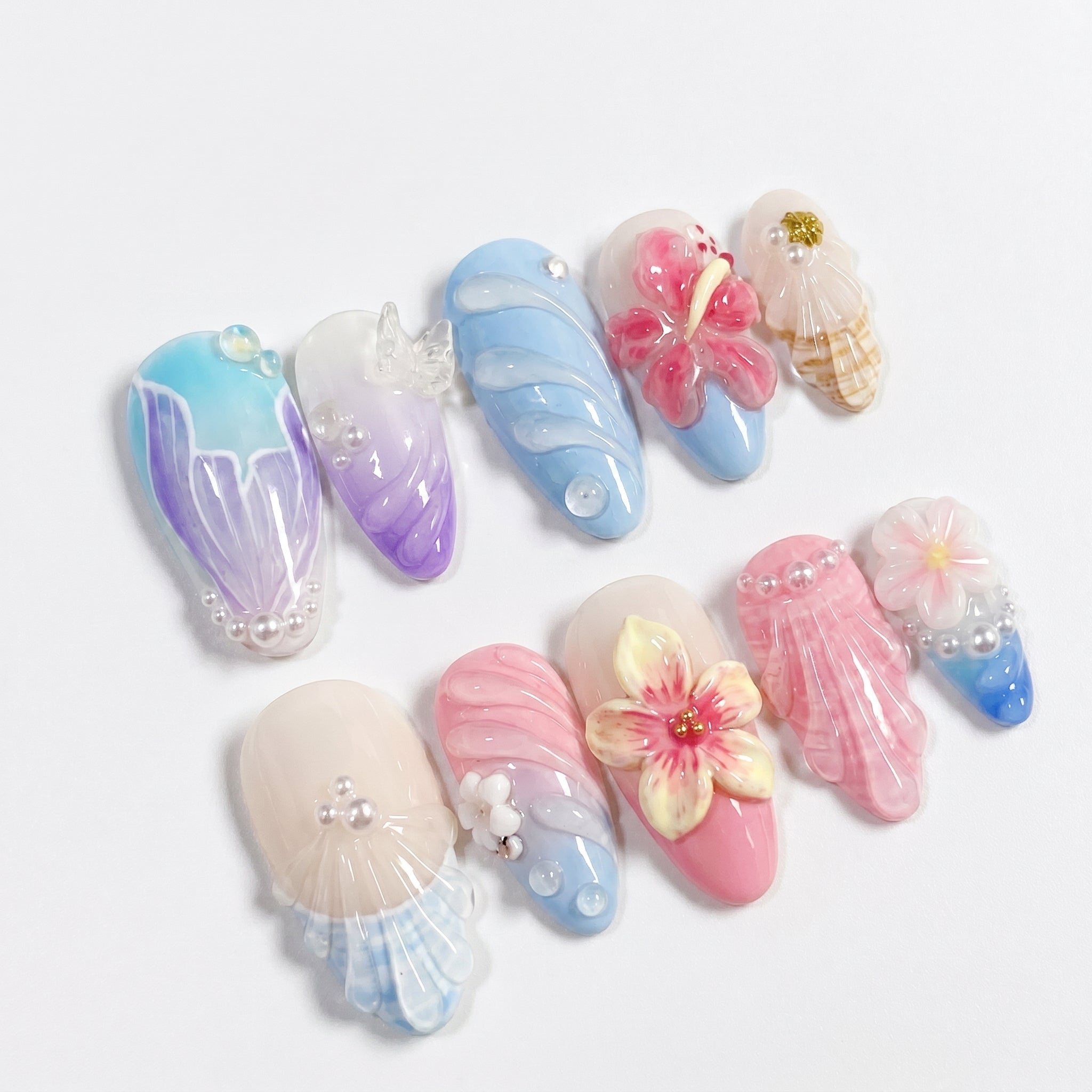 Mermaid Shells press-on nails full set layout